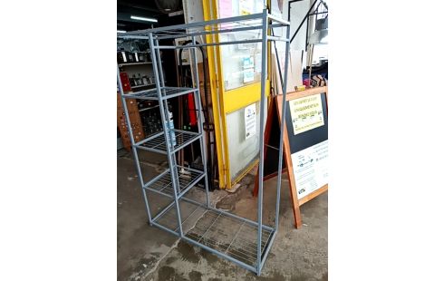 PENDERIE MÉTAL GRISE