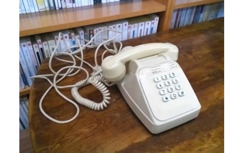 TELEPHONE FIXE ANCIEN