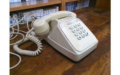 TELEPHONE FIXE ANCIEN