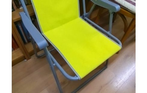 CHAISE PLIANTE VERTE