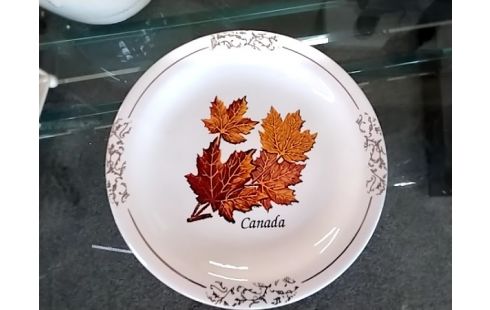 ASSIETTE DECO CANADA