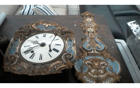 MOUVEMENT D'HORLOGE AVEC BALANCIER ET POIDS