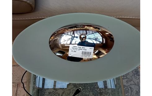 LAMPE PIED GRIS TACTILE