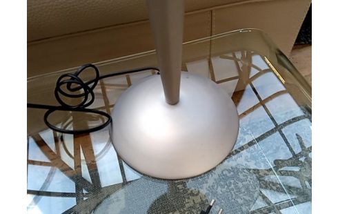 LAMPE PIED GRIS TACTILE