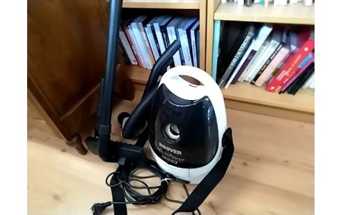 ASPIRATEUR HOOVER