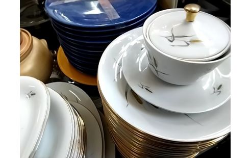 SERVICE BLÉ VAISSELLE PORCELAINE DE BAVIÈRE