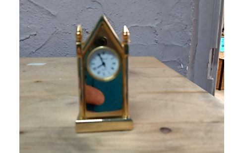 HORLOGE MINI À POSER