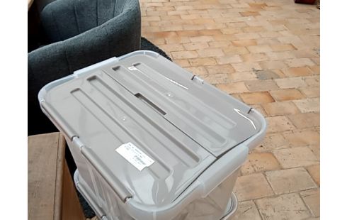 BAC DE TRANSPORT pvc avec couvercle