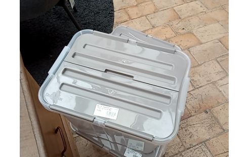 BAC DE TRANSPORT pvc avec couvercle