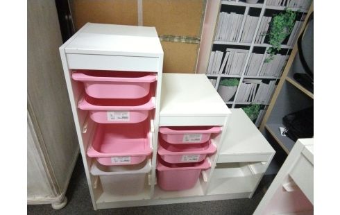 MEUBLE DE RANGEMENT ESCALIER