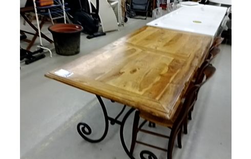 TABLE FER FORGE / BOIS