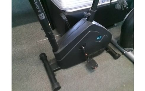 VELO D'APPARTEMENT DOMYOS ESSENTIAL 03