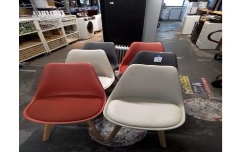 6 CHAISES STYLE SCANDINAVE GRISES BLANCHES ET ORANGES