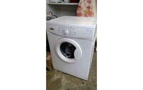 MACHINE A LAVER WHIRLPOOL