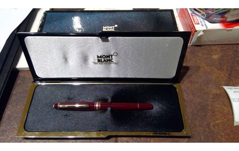 STYLO MONTBLANC + CERTIFICAT