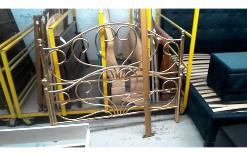 BETT MESSING 140X190