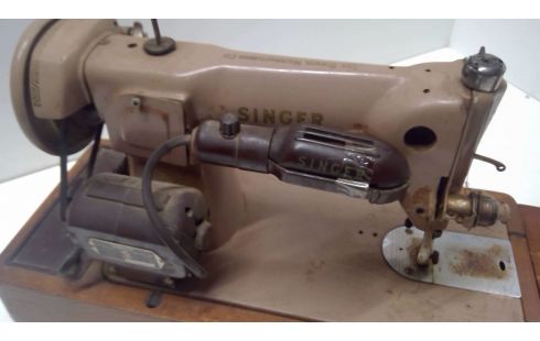 NÄHMASCHINE SINGER ALT
