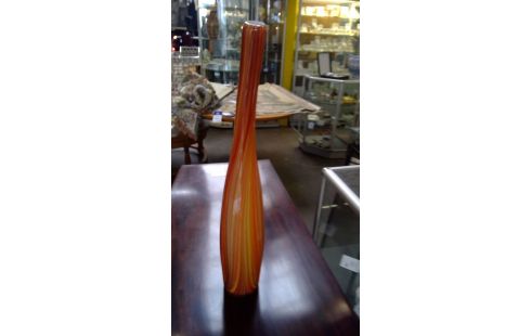 VASE ORANGE EIS