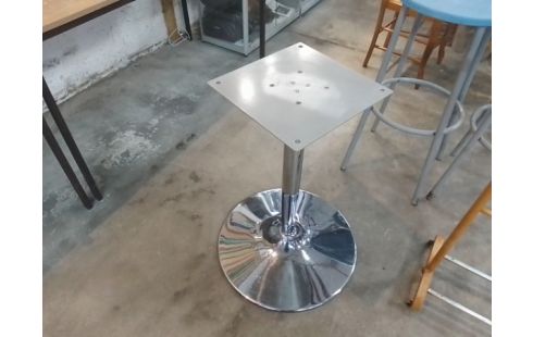 PIED DE TABLE