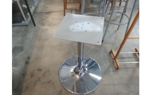 PIED DE TABLE