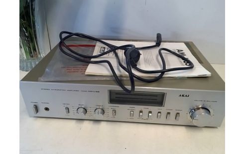 AMPLIFICATEUR AKAI AM-U33 (TEST OKAY)