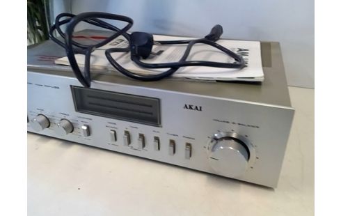 AMPLIFICATEUR AKAI AM-U33 (TEST OKAY)