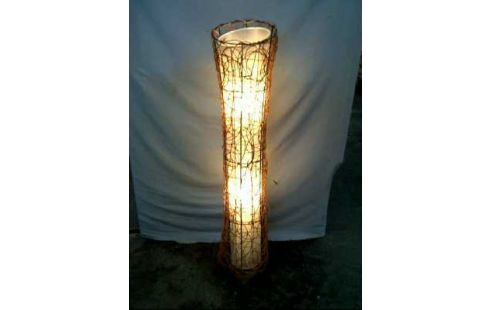 STEHLAMPE RATTAN METALLGESTELL