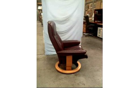 SESSEL DUNKEL-ROT LEDEROPT. VERST.BAR