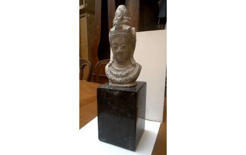 ESTATUA ORIENTAL GRANITO