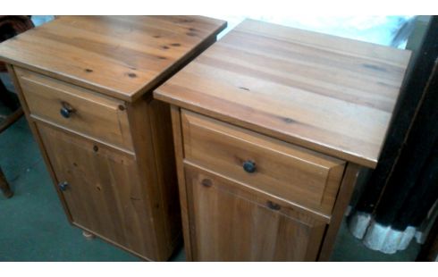 NACHTTISCH DAS STÜCK KIEFER IKEA 1 TÜR / 1 SCHUBLADE