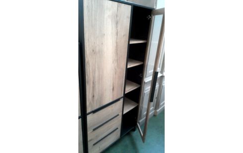 BUFFETKAST. 2 DEUREN