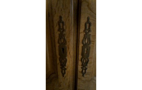 ROPERO RÚSTICO MACIZO ROBLE