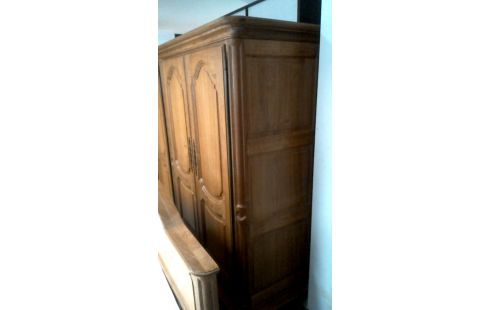 ROPERO RÚSTICO MACIZO ROBLE