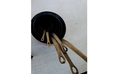 CASSEROLE CUIVRE LOT DECO