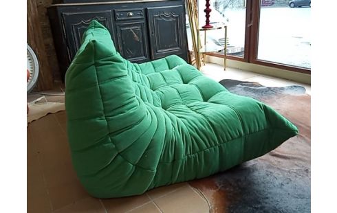 CANAPE TOGO LIGNE ROSET 2 PLACES VERT