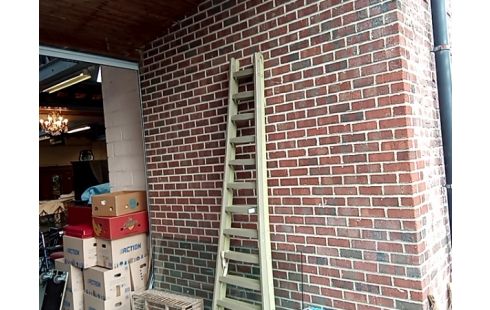 ECHELLE BOIS VERTE 2 PANS