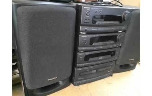 CHAINE HIFI TECHNICS