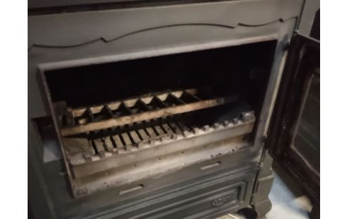 POELE A BOIS FONTE ET CHARBON CINEY