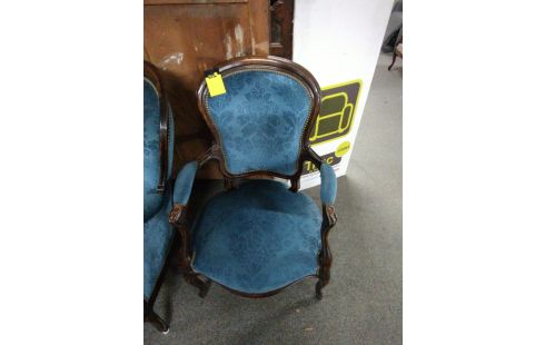 FAUTEUIL STYLE LOUIS PHILIPPE VELOURS BLEU