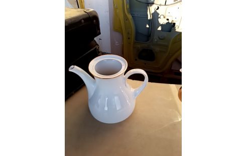 CAFETIERE PORCELAINE