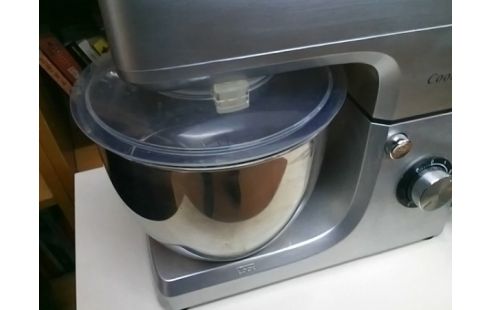 ROBOT MENAGER COOKMII