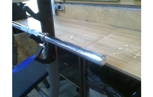 BARRE DE MUSCULATION SANS POIDS