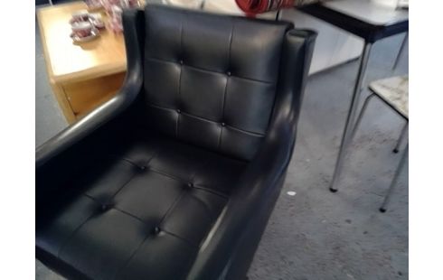 FAUTEUIL VINTAGE SIMILI NOIR