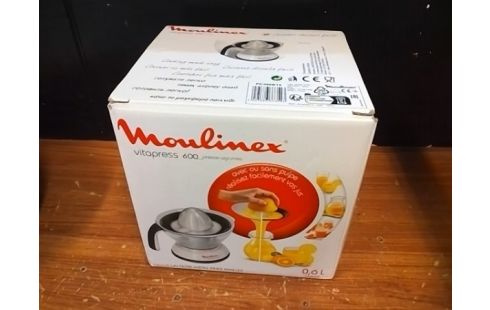 PRESSE AGRUMES MOULINEX VITAPRESS 600