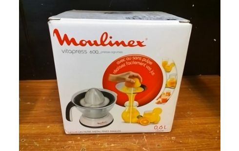 PRESSE AGRUMES MOULINEX VITAPRESS 600