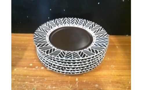 LOT DE 7 ASSIETTES MARRON GENEVIEVE LETHU