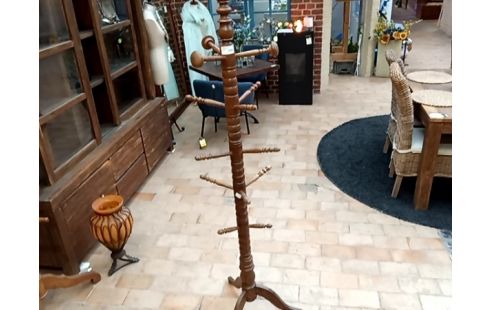 PORTE MANTEAU PERROQUEt bois