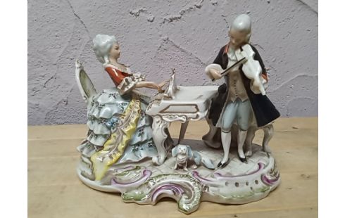 DECORATION MARQUIS ET MARQUISE