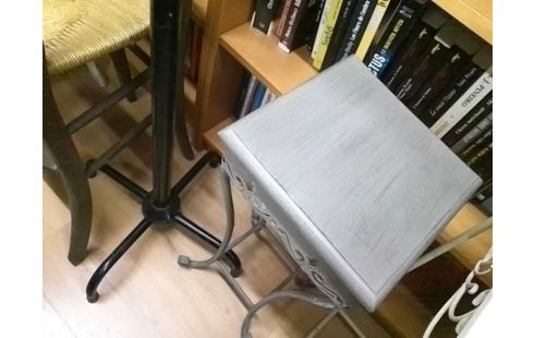 MEUBLE D'APPOINT GRIS