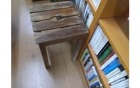 TABOURET BOIS ANCIEN